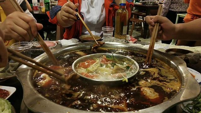 吉首有什么好吃的餐馆么？