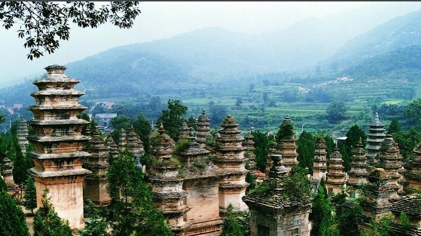 关于嵩山的古诗