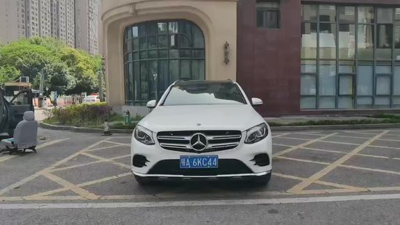 2018款glc260首付多少钱