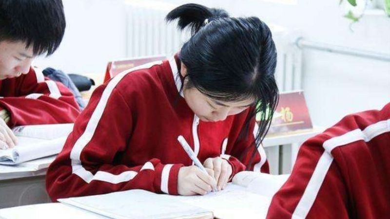 2025年云南一本分数线