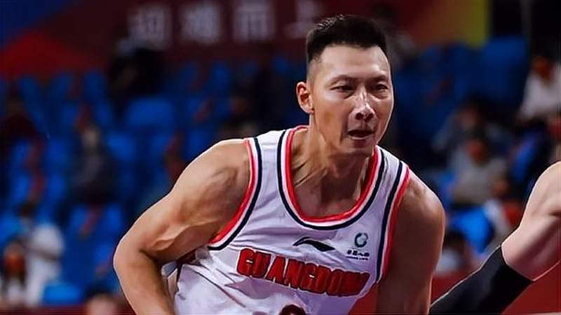 易建联到目前为止cba总分多少(易建联在NBA正规塞到目前为止。最好的一场..)