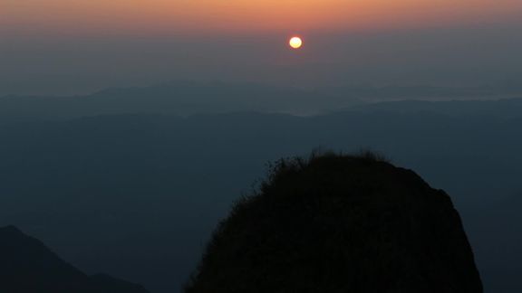 辰山村