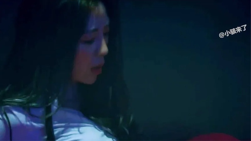 介绍电影的女主播名字