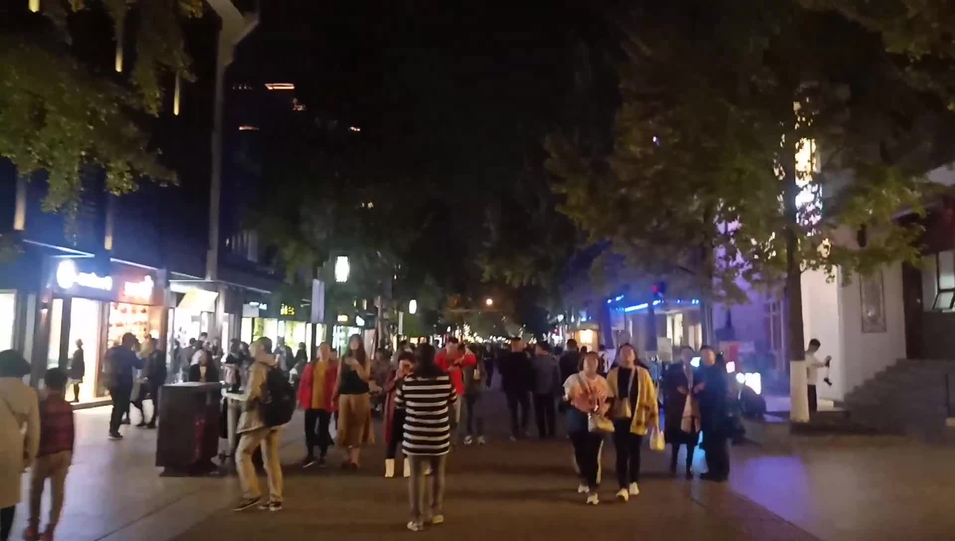 南京好玩的夜市推荐