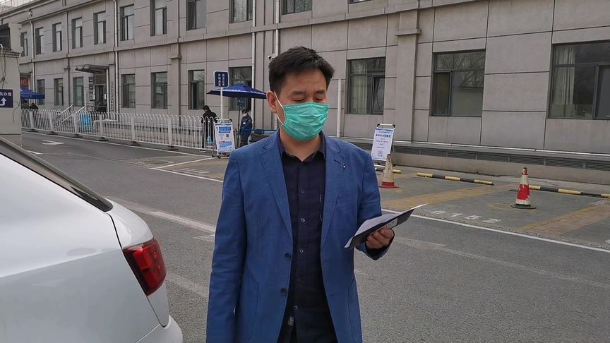 2015年的驾照什么时间审？