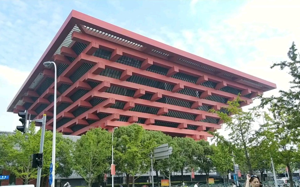 上海坐几号地铁到上海世博会中国馆？