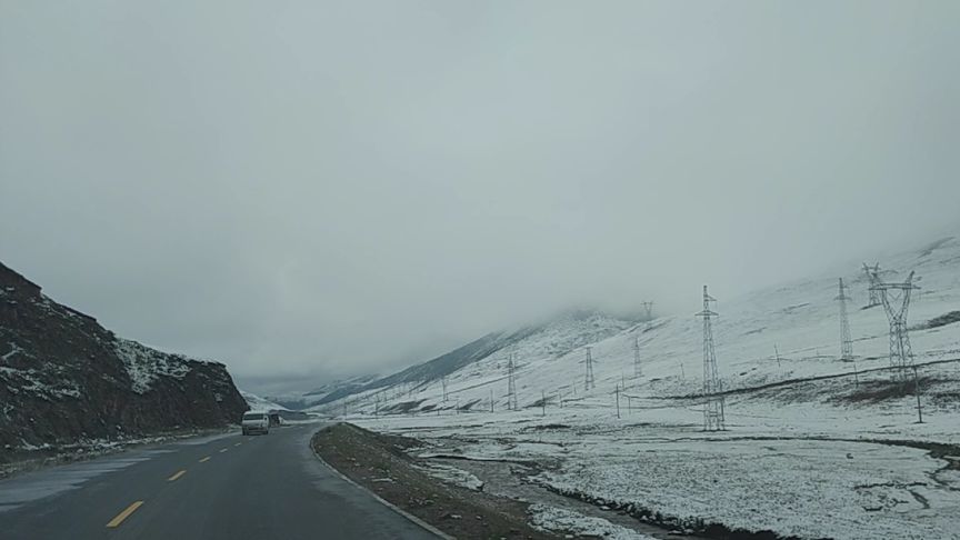 青海玉树现在下雪吗